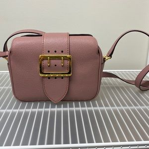 Burberry buckle crossbody bag dusty pink